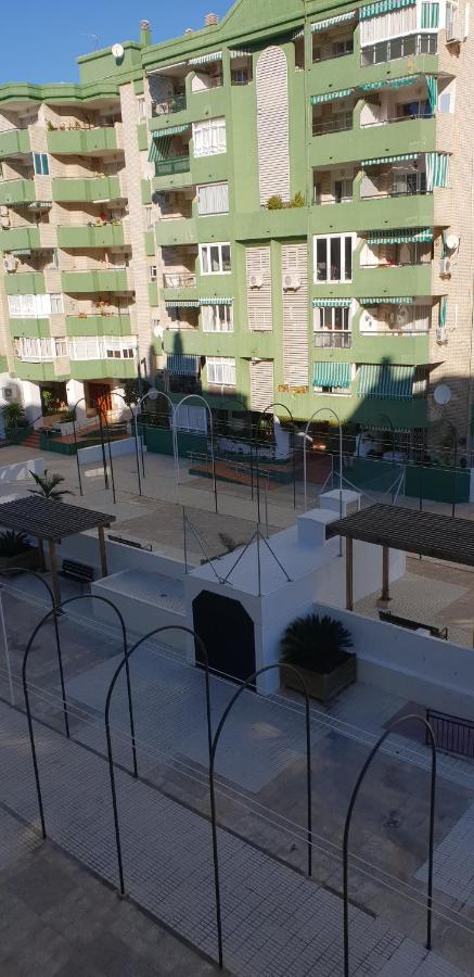 Piso 110M² En El Palo Con Parking Cerca De La Playa Apartment Malaga Exterior photo